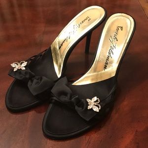 Beverly Feldman heels